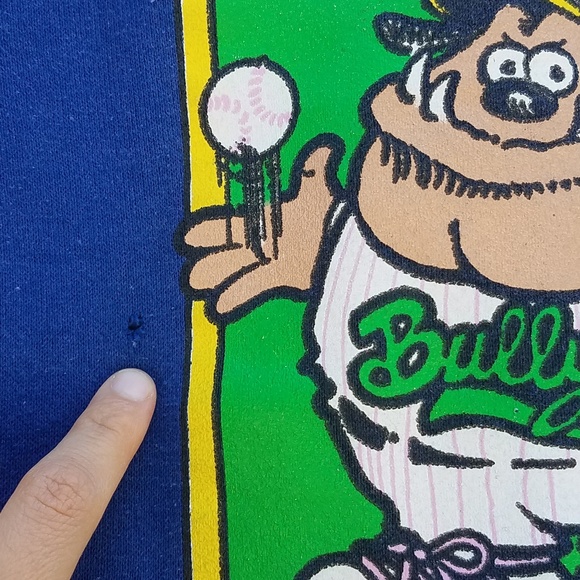 Vntg Crew Neck Sweatshirt - Picture 4 of 5